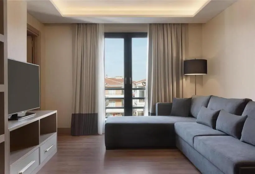 キングサイズベッドのスイートルーム, Ramada Residences By Wyndham Balikesir