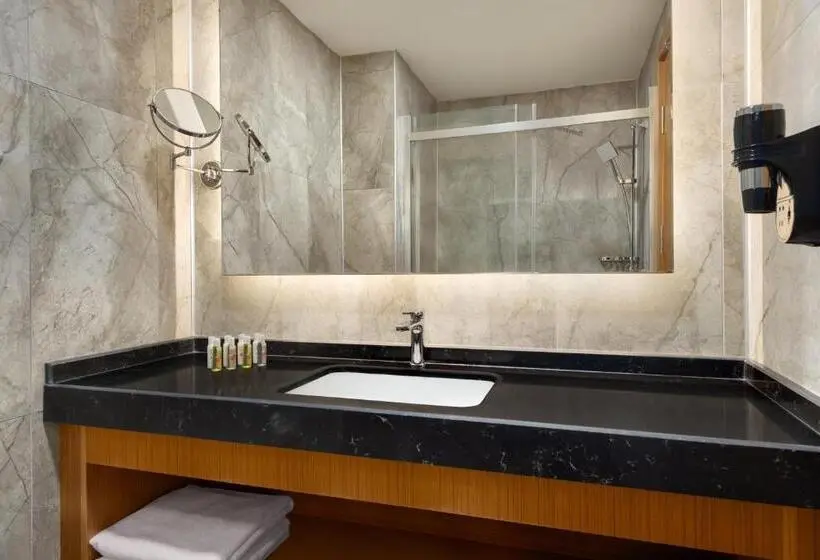 キングサイズベッドのスイートルーム, Ramada Residences By Wyndham Balikesir
