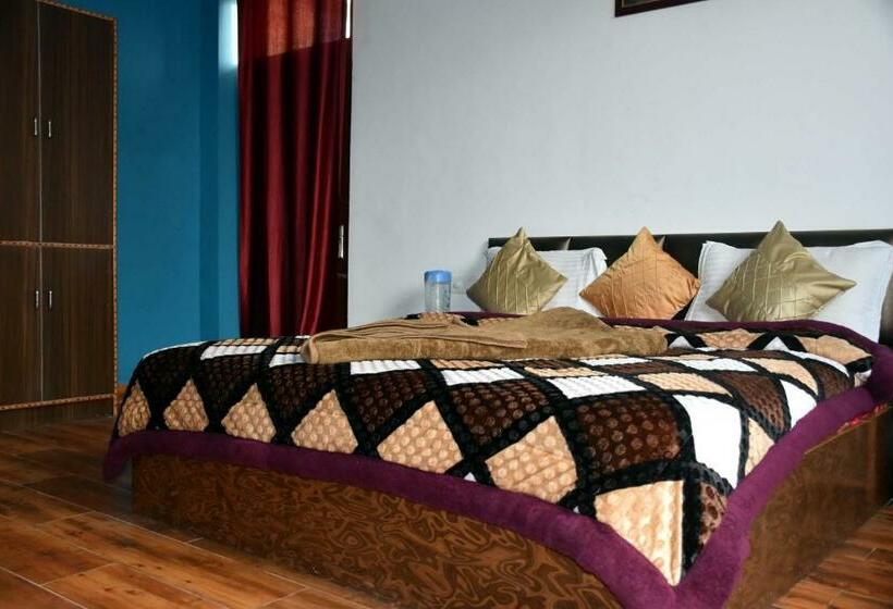 חדר דלוקס, Whistling Alpines