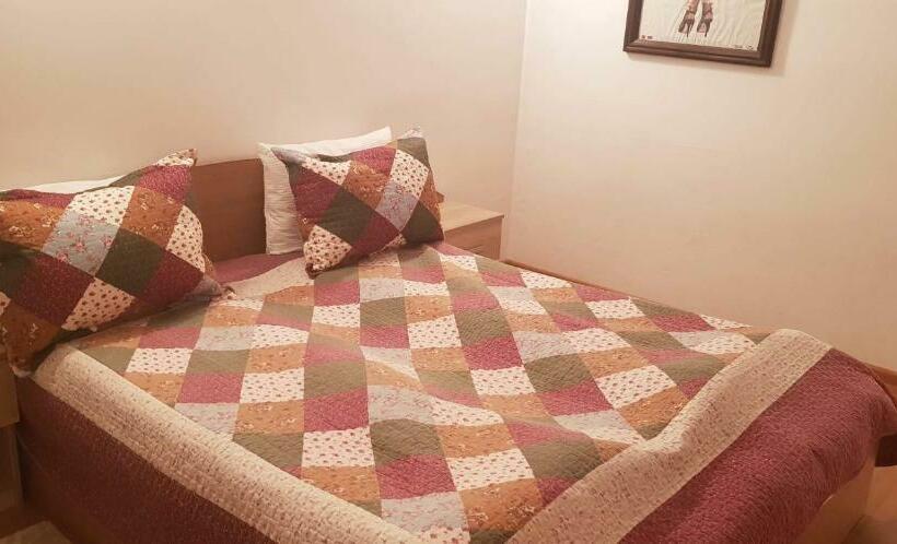 اتاق استاندارد, Motel Dacia