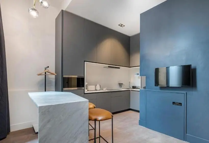 デラックススタジオ, Residence Montefiore