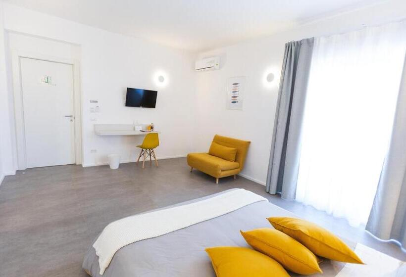 اتاق استاندارد با تخت بزرگ, B&b A Due Passi Dal Mare