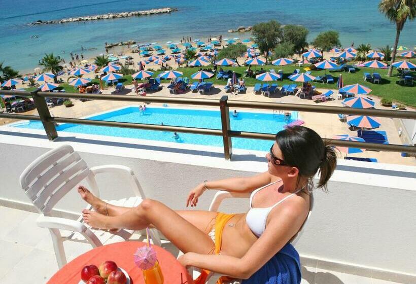 إستوديو قياسى ذو إطلالة جانبية على البحر, Corallia Beach Hotel Apartments