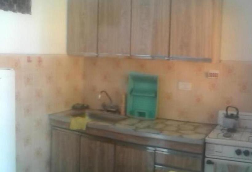 منزل غرفتين نوم, Low Cost Dpto