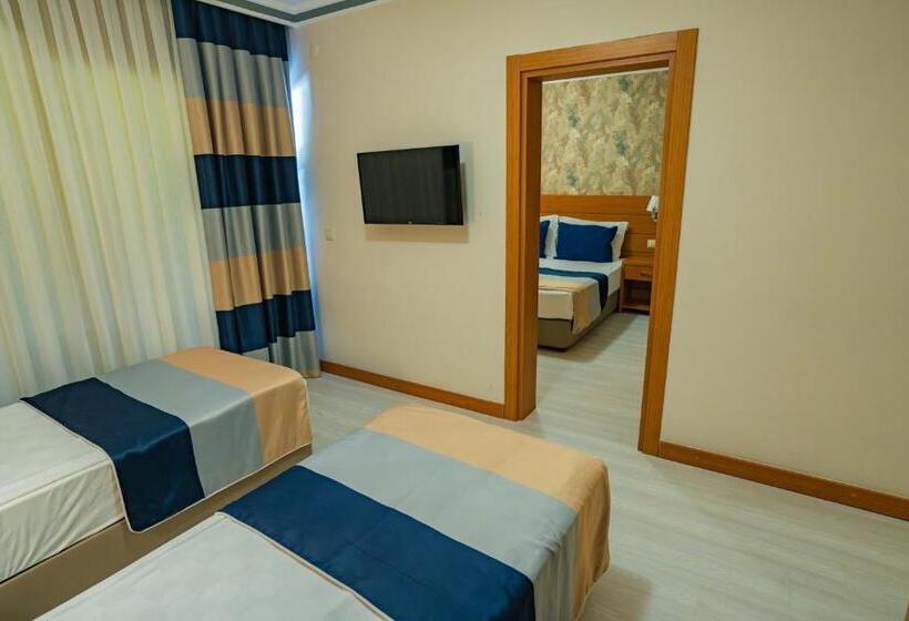 اتاق خانوادگی, Master Family Club