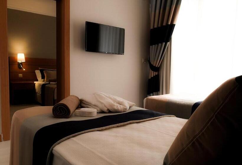 اتاق خانوادگی, Master Family Club