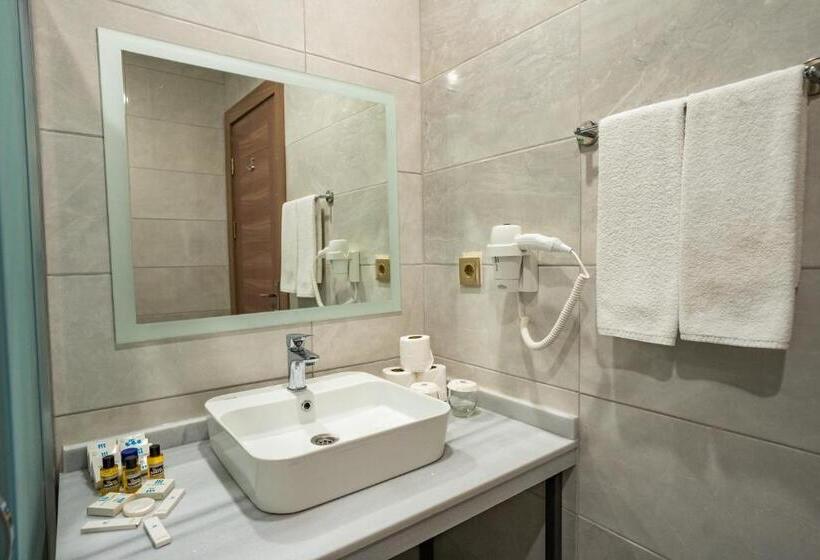 اتاق خانوادگی, Master Family Club