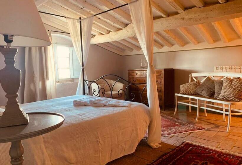 דירת שני חדרים, Podere Il Castellaccio