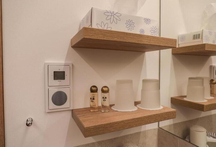 스탠다드 룸, Pension Strobl