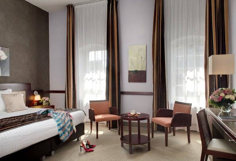 Номер Superior, Alliance Lille  Couvent Des Minimes