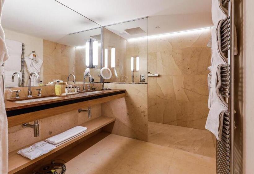 ジュニアスイート, Auberge Saint Walfrid Hôtel Restaurant & Spa