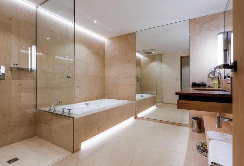 ジュニアスイート, Auberge Saint Walfrid Hôtel Restaurant & Spa