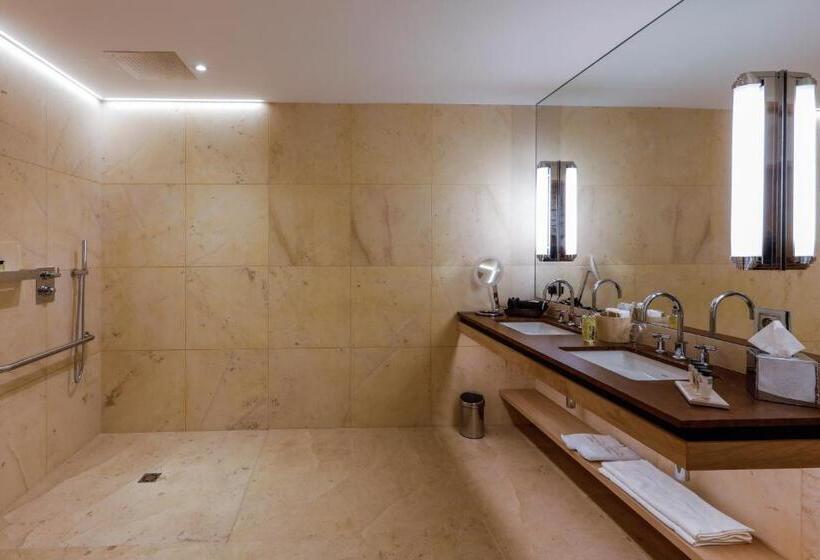 سوییت جونیور, Auberge Saint Walfrid Hôtel Restaurant & Spa