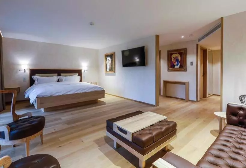Juniorsviitti, Auberge Saint Walfrid Hôtel Restaurant & Spa