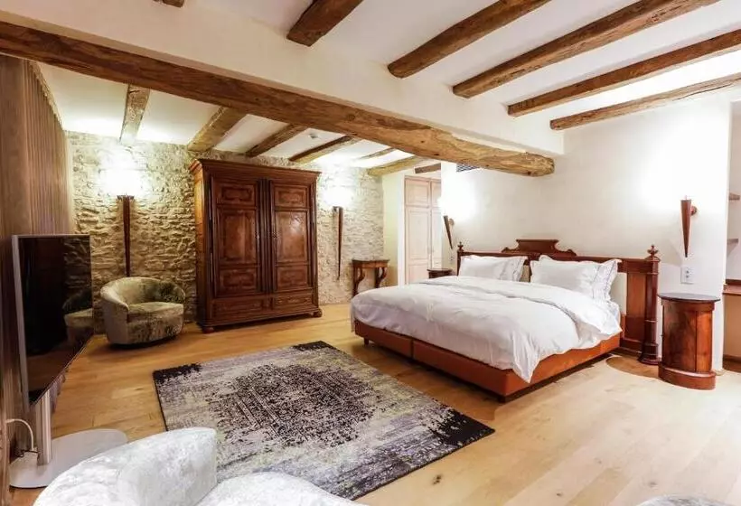 Juniorsviitti, Auberge Saint Walfrid Hôtel Restaurant & Spa