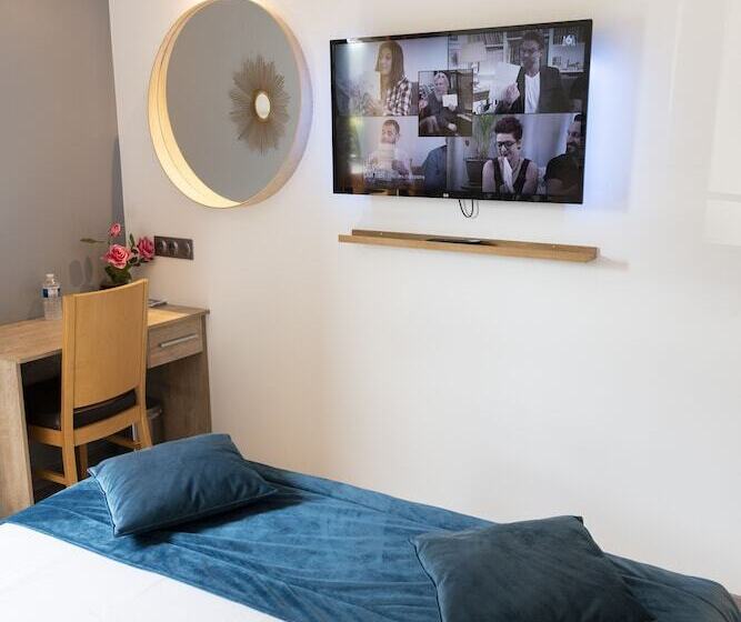 Номер Комфорт, Bagatelle Paris Nord Roissy  Ex Inter