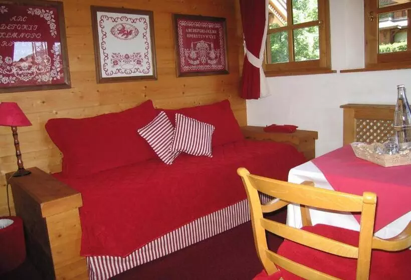 سوییت جونیور, Chalet Saintgeorges