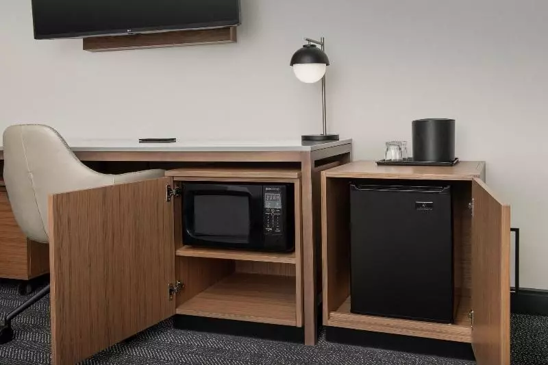 キングサイズベッドのスタンダードルーム, Courtyard By Marriott Dayton Beavercreek