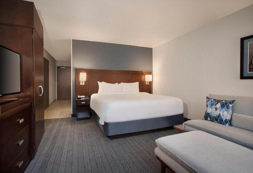 장애인을 위한 킹사이즈 침대 스탠다드 룸, Courtyard Worcester