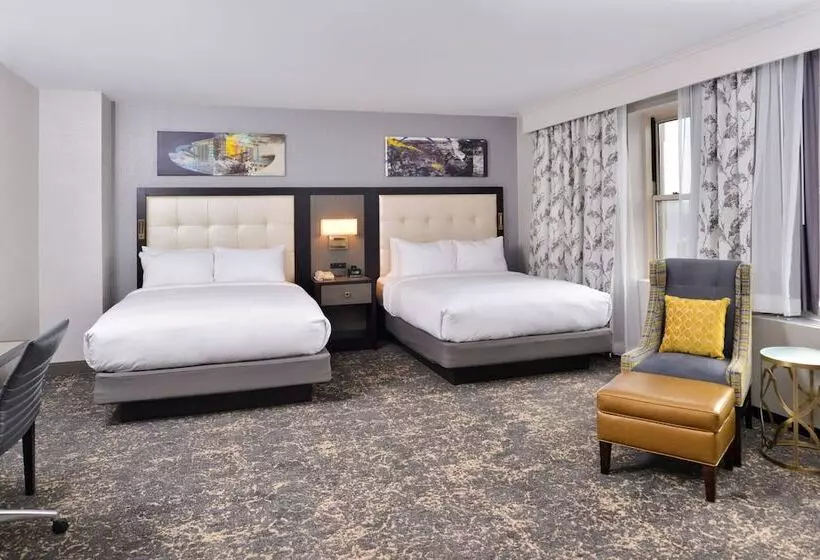 اتاق استاندارد با 2 تخت دوبل, Doubletree By Hilton Utica