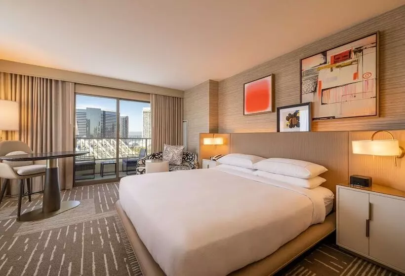 سوییت, Hilton San Diego Gaslamp Quarter