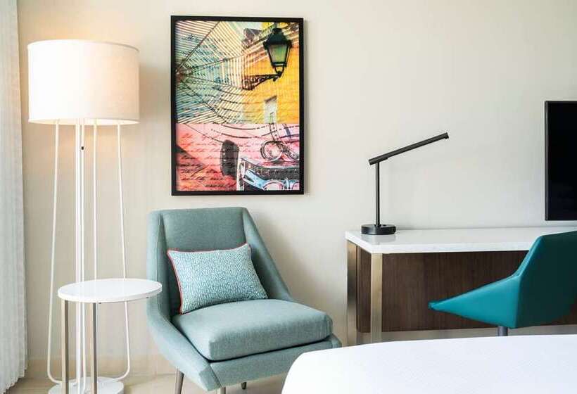 Стандартный Номер Кровать Кинг, Hilton San Diego Gaslamp Quarter