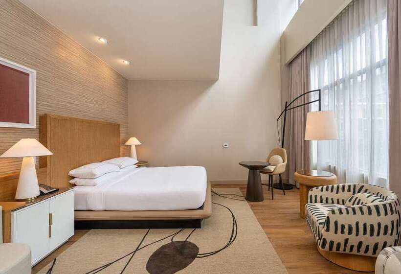 Люкс, Hilton San Diego Gaslamp Quarter