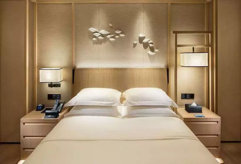 اتاق استاندارد با تخت بزرگ, Hilton San Diego Gaslamp Quarter
