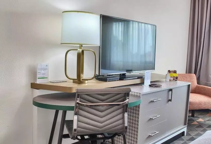スタンダードルーム, Holiday Inn Mobile West I 10, An Ihg