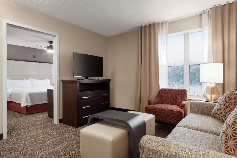 キングサイズベッドのスイートルーム, Homewood Suites Rochester Henrietta