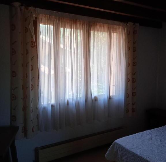 חדר סטנדרט, Hôtel Le Mas Fleuri