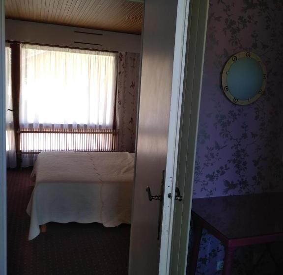 غرفة عائلية, Hôtel Le Mas Fleuri