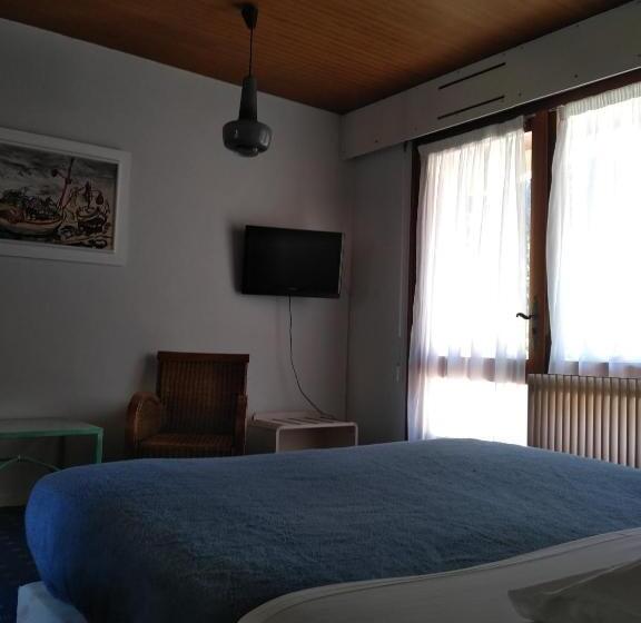 חדר סטנדרט עם טרסה, Hôtel Le Mas Fleuri