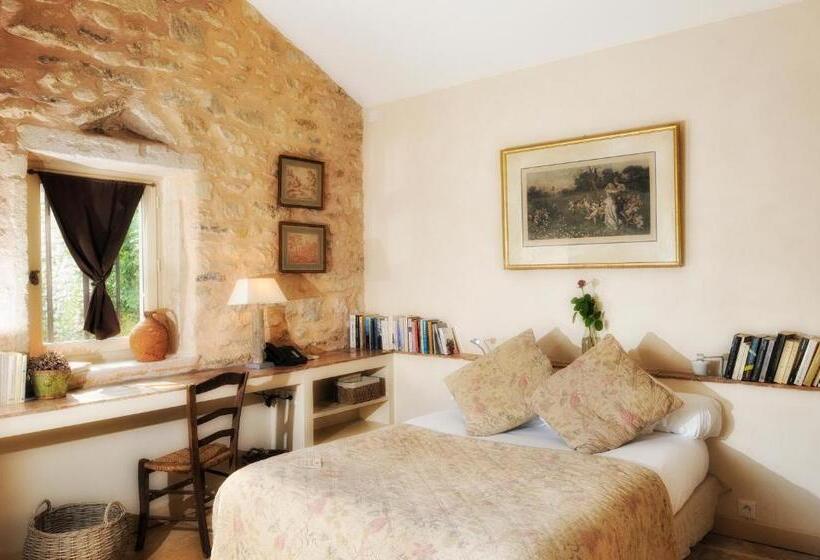 غرفة قياسية, Le Clair De La Plume   Teritoria