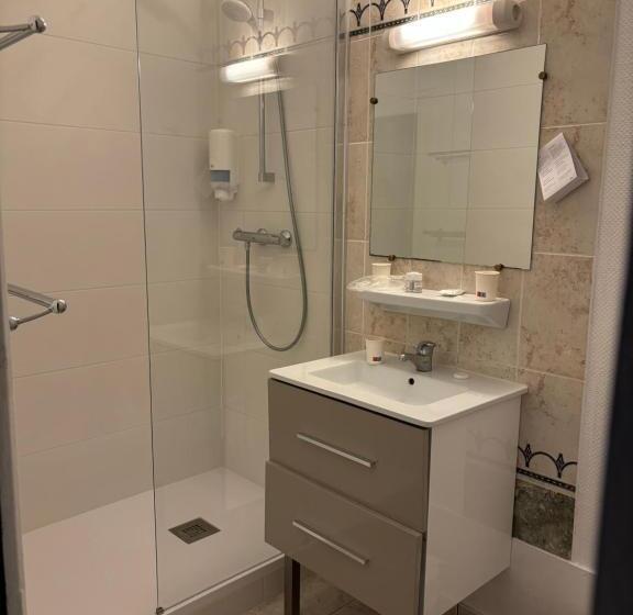 اتاق استاندارد چهار تخته, Le Jacquemart