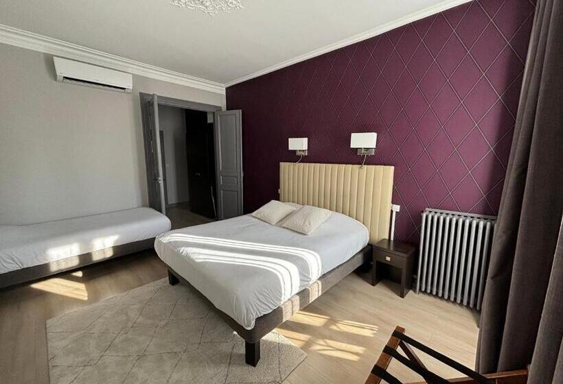 اتاق استاندارد سه نفره, Le Jacquemart