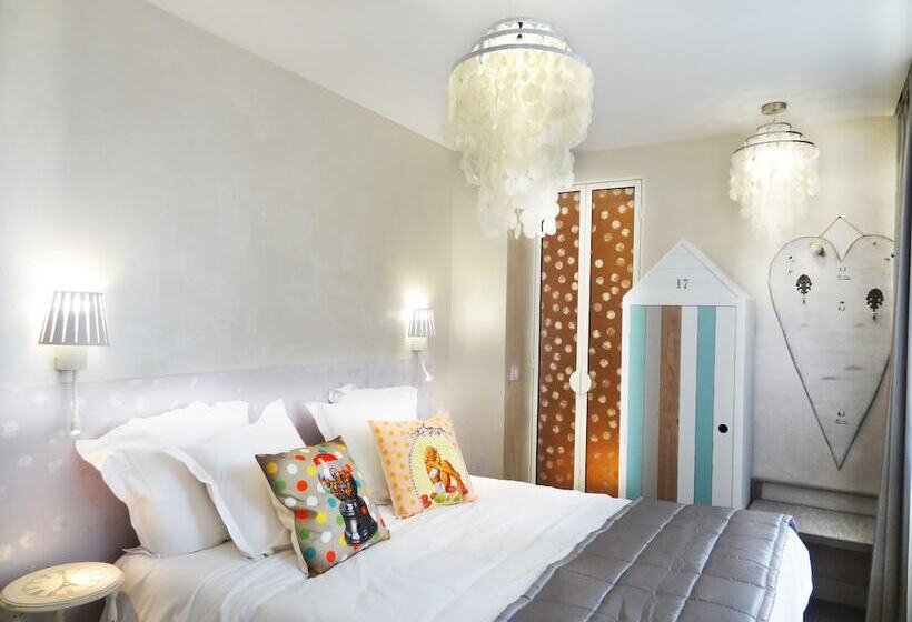 Номер Стандарт, Le Pavillon