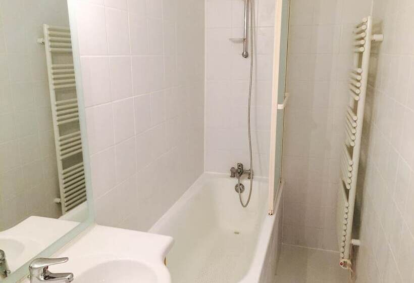 Студия Стандарт, Le Pavillon