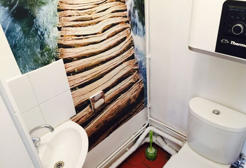 Студия Стандарт, Le Pavillon