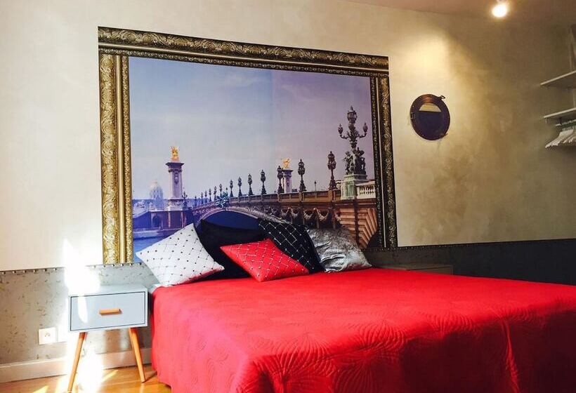 Студия Стандарт, Le Pavillon