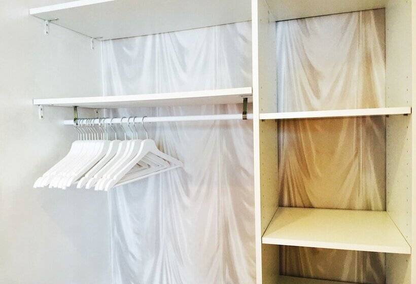 Студия Стандарт, Le Pavillon