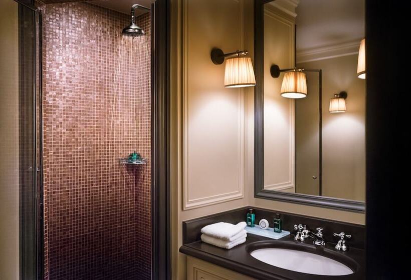 اتاق سوپریور, Maison Athenee