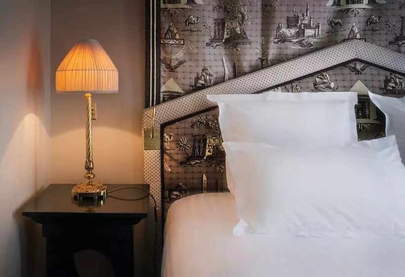 スーペリアールーム, Maison Athenee