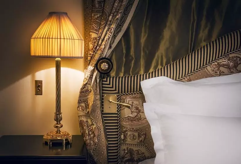 クラシックルーム, Maison Athenee