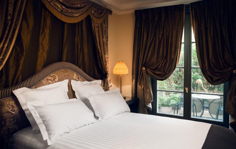 اتاق کلاسیک, Maison Athenee