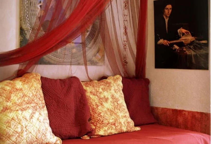 غرفة سوبيريور ثلاثية, Mas De La Chapelle