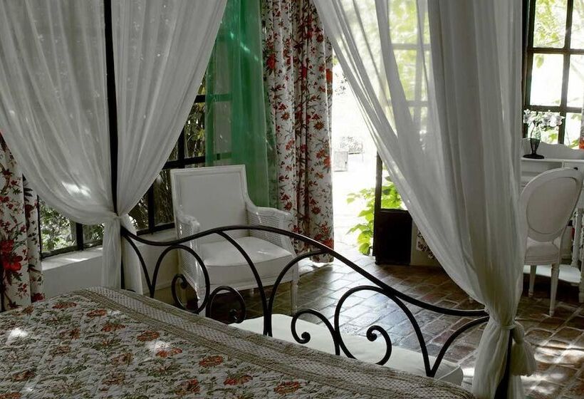 غرفة ديلوكس, Mas De La Chapelle