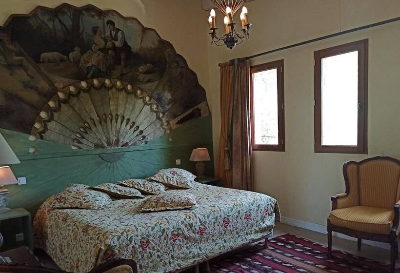 غرفة ديلوكس رباعية, Mas De La Chapelle