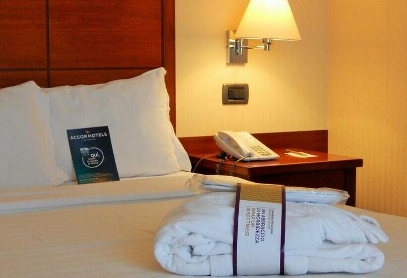 Prestigerum, Mercure Leonardo Da Vinci Rome Airport