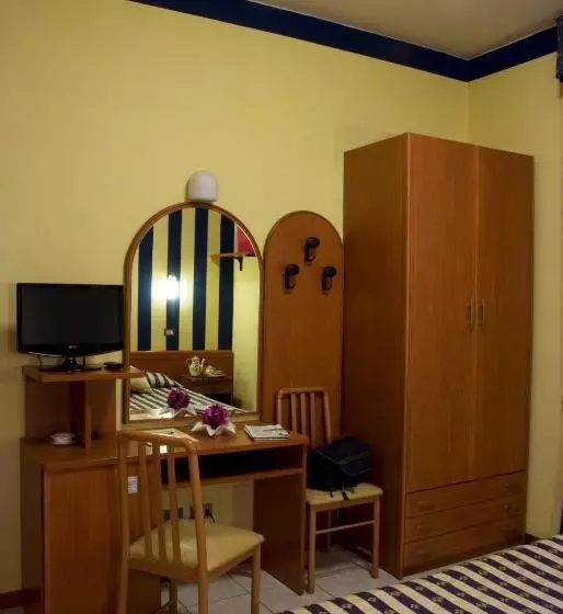 اتاق استاندارد یک نفره, Ristorante Umbria